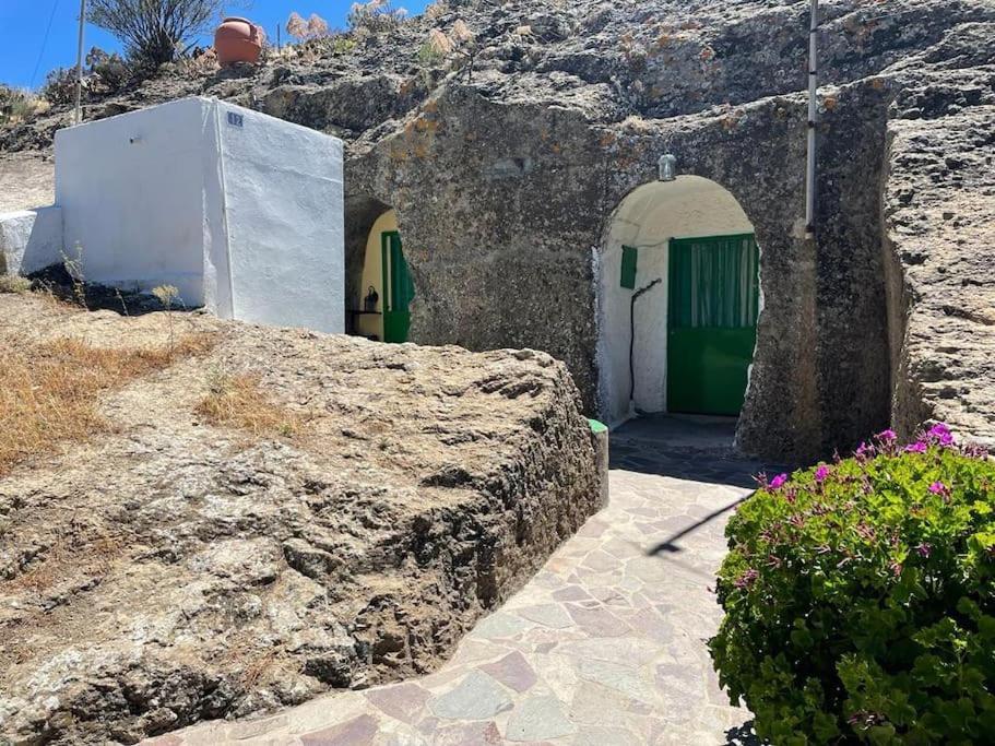 La Cuevita De Hilario Artenara Exterior photo