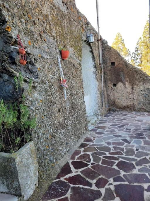 La Cuevita De Hilario Artenara Exterior photo